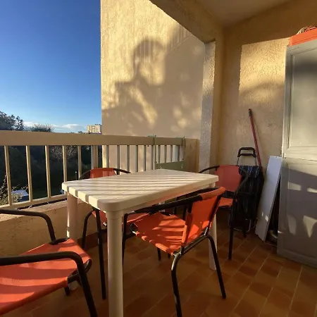 Avec Balcon, Piscine Et Parking - Maxime - Fr-1-226-509 Sainte-Maxime